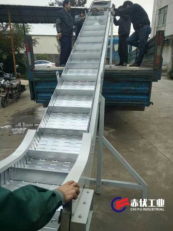 爬坡輸送機(jī)CF-008(圖1) 爬坡輸送機(jī)CF-008(圖1)